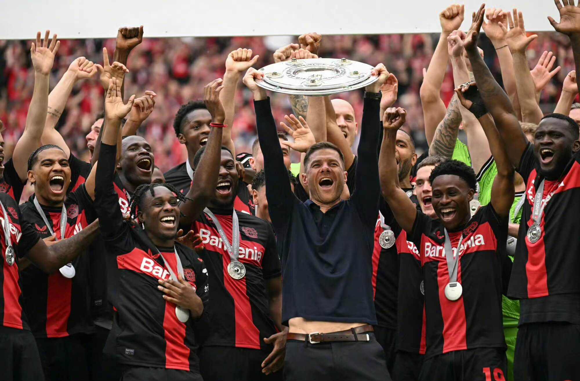 El momento legendario del Leverkusen, gloria invicta y orgullo El momento legendario del Leverkusen, gloria invicta y orgullo